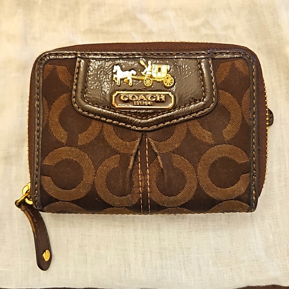 EUC COACH Vintage Zip Around Wallet Brown and Gold with Lilac Leather Interior